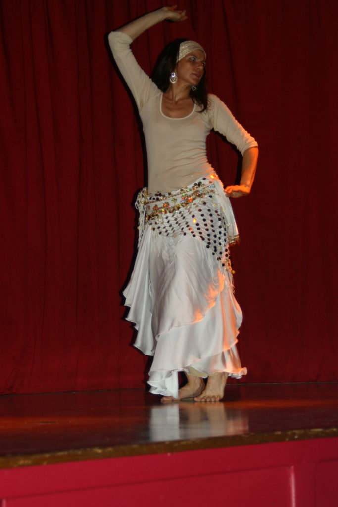 spectacle, élèves, audrey bordereau, polyèdre, danse orientale, annecy